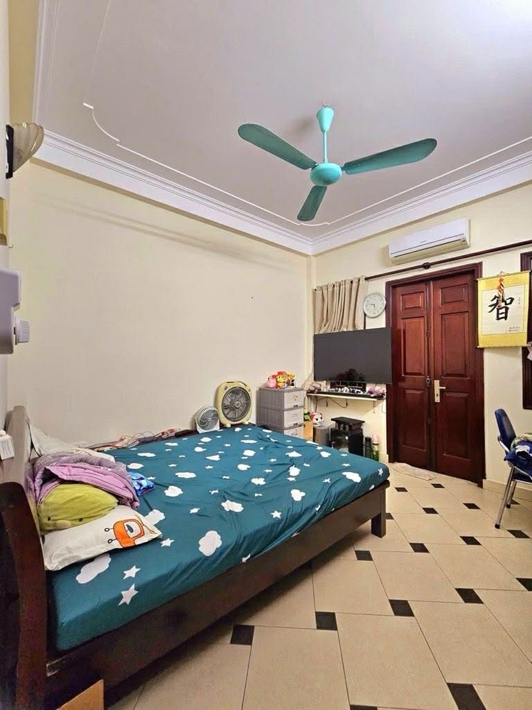 B.Á.N NHÀ PHỐ XÃ ĐÀN 32m2 x 6T_CÁCH PHỐ & Ô TÔ 15m_NGÕ TO_KINH DOANH_hơn 8 tỷ